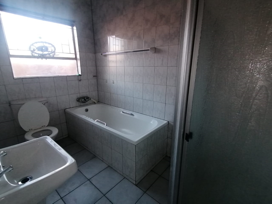 3 Bedroom Property for Sale in Wilgehof Free State